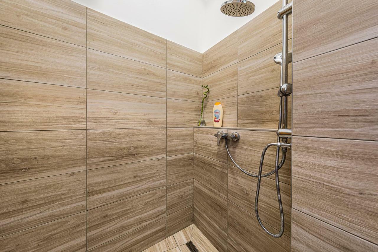 Precious Spot Apartment Budapest Ngoại thất bức ảnh