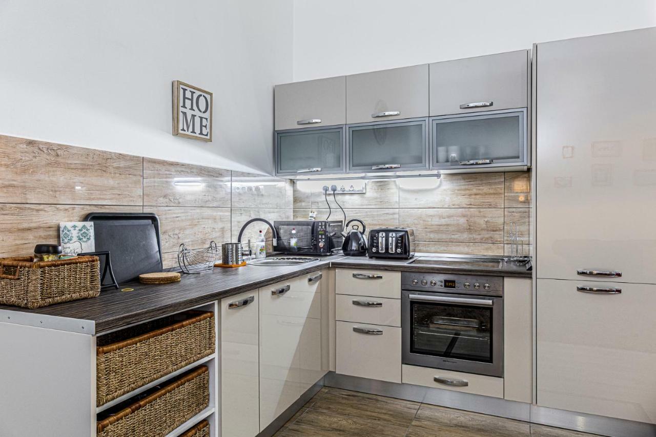 Precious Spot Apartment Budapest Ngoại thất bức ảnh